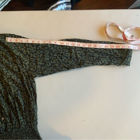 Rails Jasmine Olive Batik Cheetah long sleeve smocked waist dress Size S - Picture 11 of 11